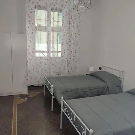 Benny 3 Da Letto Ad Uso Esclusivo Aeroporto Genoa