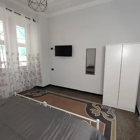 Benny 3 Da Letto Ad Uso Esclusivo Aeroporto Apartment *