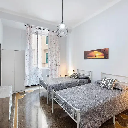Benny 3 Da Letto Ad Uso Esclusivo Aeroporto * Gênes